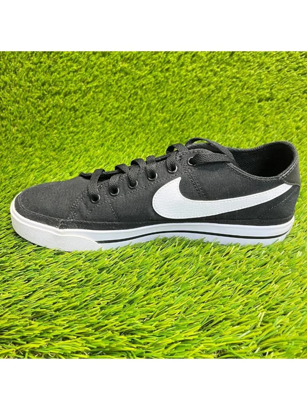 Nike Court Legacy Mens Size 7 Black White Athletic Running Canvas Shoes Sneakers